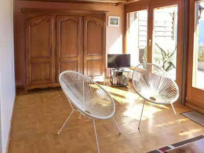 Ein Sitzbereich in der Unterkunft Apartment Terrasse Des Alpes 708 by Interhome