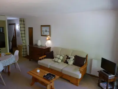 TV/Unterhaltungsangebot in der Unterkunft Apartment Terrasse Des Alpes 3008 by Interhome