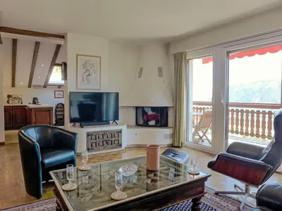 TV/Unterhaltungsangebot in der Unterkunft Apartment Marigny Andolla 23 by Interhome