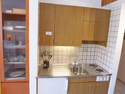 Küche/Küchenzeile in der Unterkunft Studio Valdor A 42 Sud by Interhome