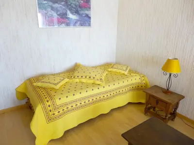Ein Bett oder Betten in einem Zimmer der Unterkunft Apartment San Giorgio A 12 by Interhome