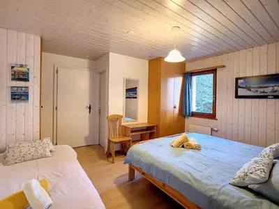 Ein Bett oder Betten in einem Zimmer der Unterkunft Apartment Bellevue L by Interhome
