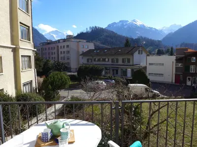 Ein allgemeiner Bergblick oder ein Berglick von der Ferienwohnung aus