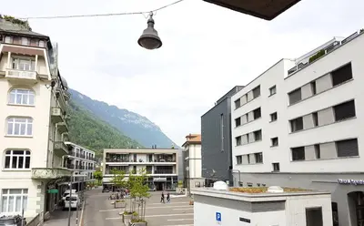 Ein allgemeiner Bergblick oder ein Berglick von der Ferienwohnung aus