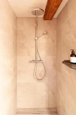 Ein Badezimmer in der Unterkunft Chez « Adèle »