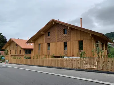 Das Gebäude in dem sich die Ferienwohnung befindet