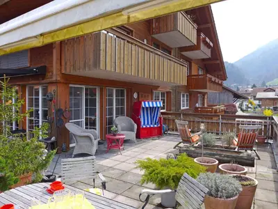 Ein allgemeiner Bergblick oder ein Berglick von der Ferienwohnung aus