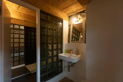 Ein Badezimmer in der Unterkunft La Grande Maison