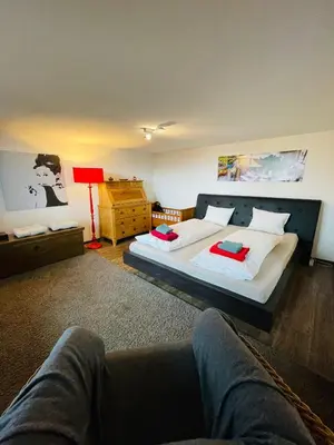 Ein Bett oder Betten in einem Zimmer der Unterkunft Niesenblick