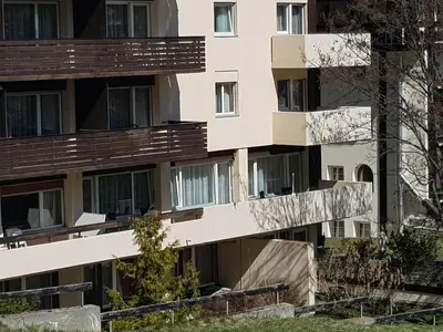 Das Gebäude in dem sich die Ferienwohnung befindet
