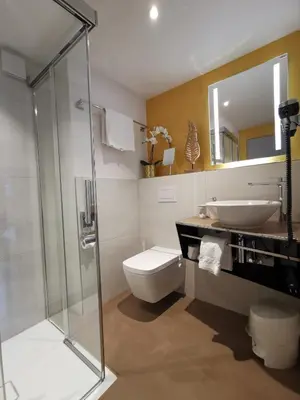 Ein Badezimmer in der Unterkunft Hotel Brienzersee