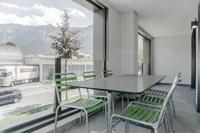Ein allgemeiner Bergblick oder ein Berglick von der Ferienwohnung aus