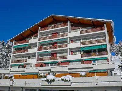 Ein Balkon oder eine Terrasse in der Unterkunft Apartment Clairière des Barzettes B14 by Interhome