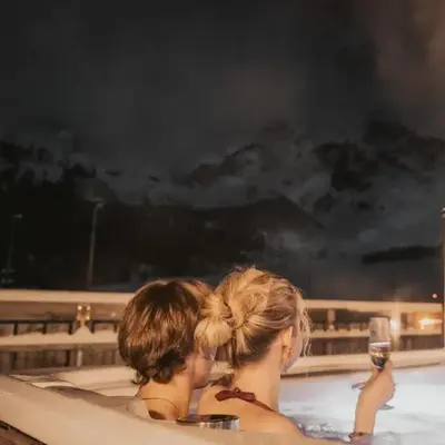 Palace Luxury Wellness Apartment and Boutique Hotel Ski-in-out