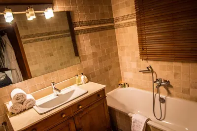 Ein Badezimmer in der Unterkunft Chalet Feekatz