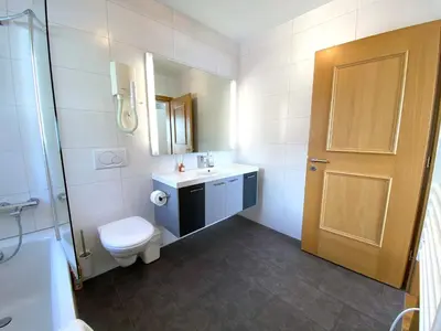 Ein Badezimmer in der Unterkunft Residence Golf C 21