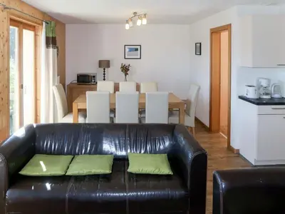 Küche/Küchenzeile in der Unterkunft Chalet Edelweiss by Interhome