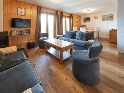 TV/Unterhaltungsangebot in der Unterkunft Chalet Genepi by Interhome