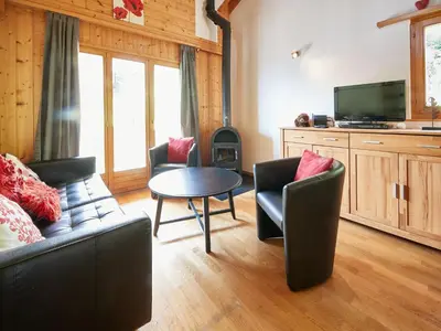 TV/Unterhaltungsangebot in der Unterkunft Apartment Grives by Interhome