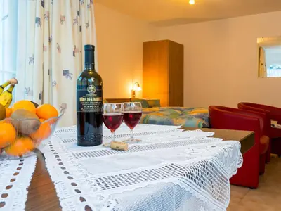 Getränke in der Unterkunft Chalet Piccolo by Interhome