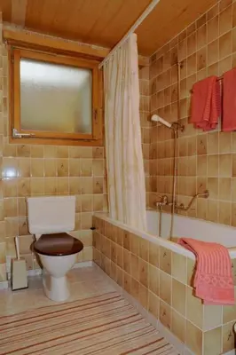 Ein Badezimmer in der Unterkunft Apartment Bärgblüemli EG Süd by Interhome