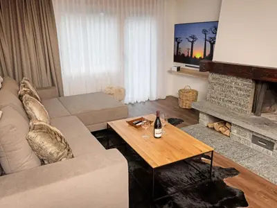 Ein Sitzbereich in der Unterkunft Apartment Monazit by Interhome