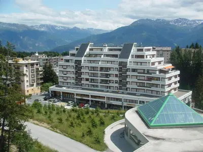 Ein allgemeiner Bergblick oder ein Berglick von der Ferienwohnung aus