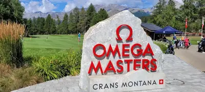 Ein Zertifikat, Auszeichnung, Logo oder anderes Dokument, das in der Unterkunft Studio Crans Center ausgestellt ist
