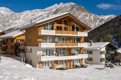 Ein allgemeiner Bergblick oder ein Berglick von der Ferienwohnung aus