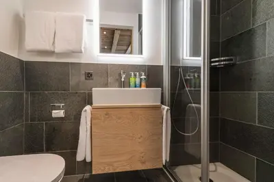 Ein Badezimmer in der Unterkunft Apartment in Chalet Pizzo Fiamma
