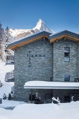 Ein allgemeiner Bergblick oder ein Berglick von des Chalets aus