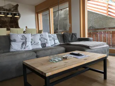 Ein Sitzbereich in der Unterkunft Ski-In, Ski-Out 4, Veysonnaz