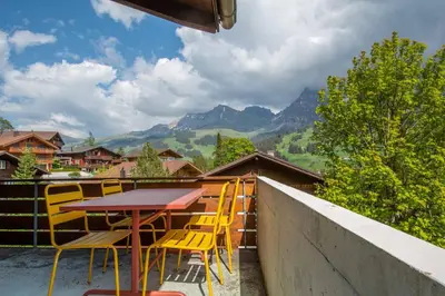 Ein allgemeiner Bergblick oder ein Berglick von der Ferienwohnung aus