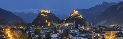 Ein allgemeiner Bergblick oder ein Berglick von der Ferienwohnung aus