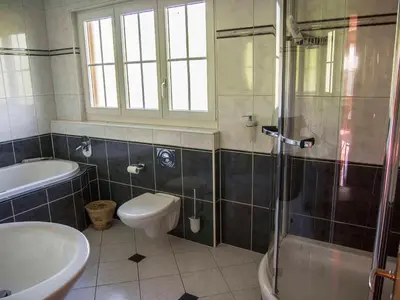 Ein Badezimmer in der Unterkunft Chalet Sturmfang
