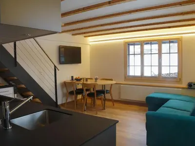 Ein Sitzbereich in der Unterkunft Apartment Lischenhaus 2 - Wohnung Flösch by Interhome