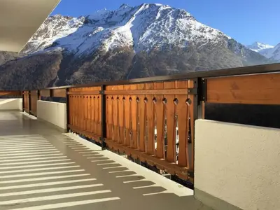 Ein allgemeiner Bergblick oder ein Berglick von der Ferienwohnung aus