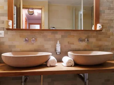 Ein Badezimmer in der Unterkunft Chalet Chalet A Coeur by Interhome