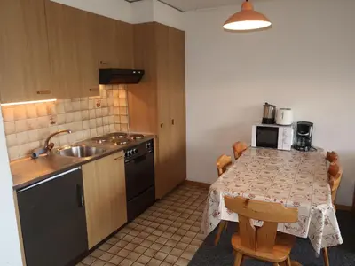 Küche/Küchenzeile in der Unterkunft Apartment Hameau D4 by Interhome