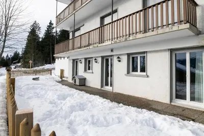 Das Gebäude in dem sich die Ferienwohnung befindet