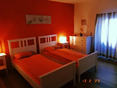 Ein Bett oder Betten in einem Zimmer der Unterkunft Ca da la nona