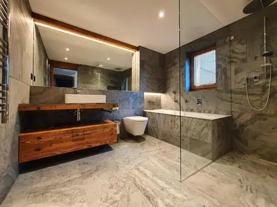 Ein Badezimmer in der Unterkunft Luxury Chalet Engedi