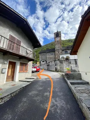 Ein allgemeiner Bergblick oder ein Berglick von des Ferienhauses aus