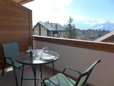 Ein allgemeiner Bergblick oder ein Berglick von der Ferienwohnung aus