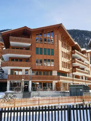 Ein allgemeiner Bergblick oder ein Berglick von der Ferienwohnung aus