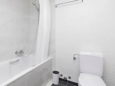 Ein Badezimmer in der Unterkunft Chalet Maison Le Fontany by Interhome