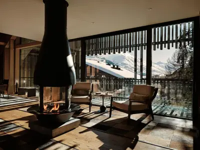 Ein allgemeiner Bergblick oder ein Berglick von des Hotels aus