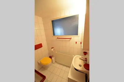 Grundriss der Unterkunft Modern Penthouse Apartment, close to everything