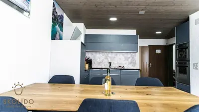 Küche/Küchenzeile in der Unterkunft Haus Rhodania mit Matterhornblick, Riederalp Mitte