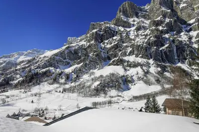 HAKs Alpine Studio Cozy Retreat Leukerbad im Winter